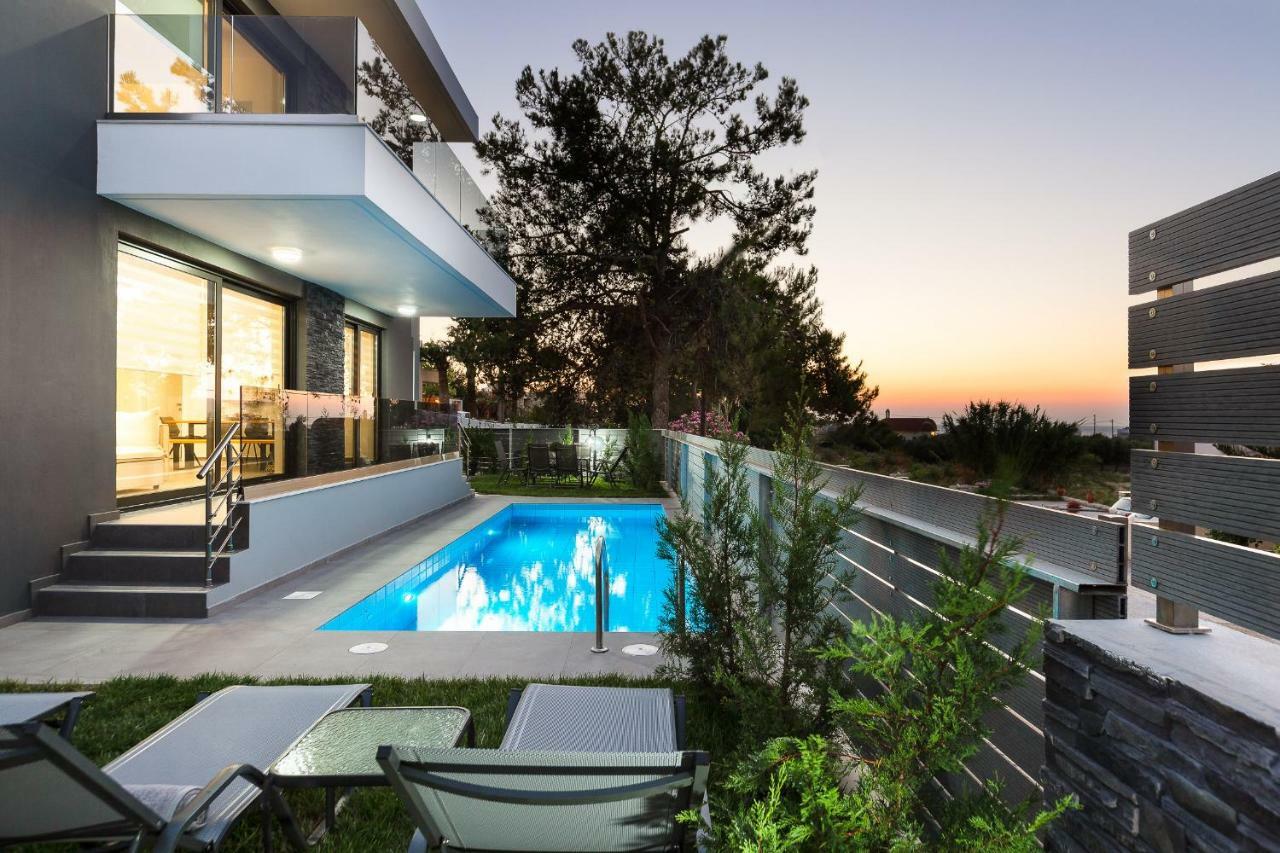 Nisos Villa, Walking Distance To The & Shops, By Thinkvilla *