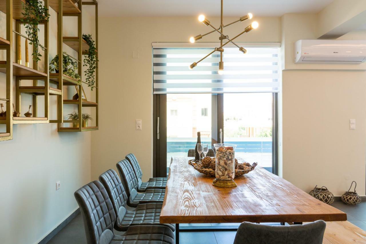 Nisos Villa, Walking Distance To The & Shops, By Thinkvilla Villa