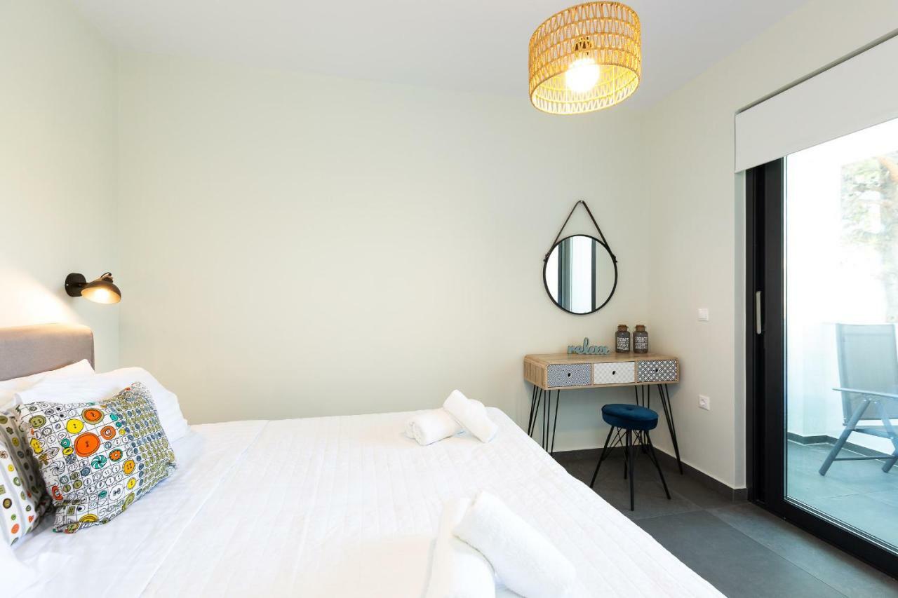 Nisos Villa, Walking Distance To The & Shops, By Thinkvilla Sfakaki