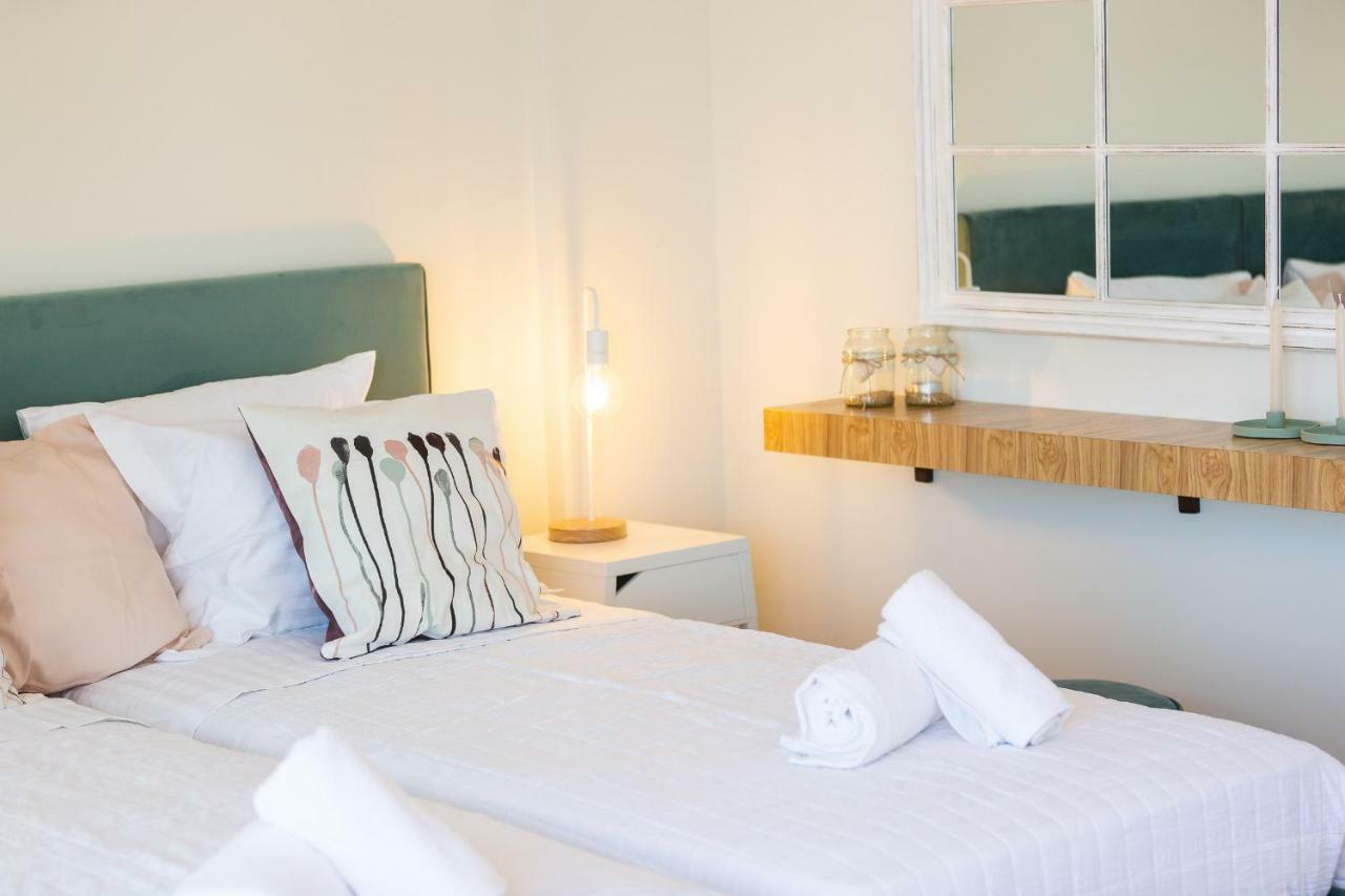 Villa Nisos Villa, Walking Distance To The & Shops, By Thinkvilla Sfakaki