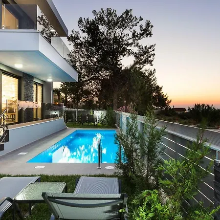 Nisos Villa, Walking Distance To The Beach & Shops, By Thinkvilla Sfakaki Exterior photo